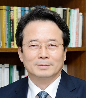 Seong, Rho Hyun