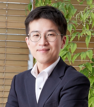 강찬희